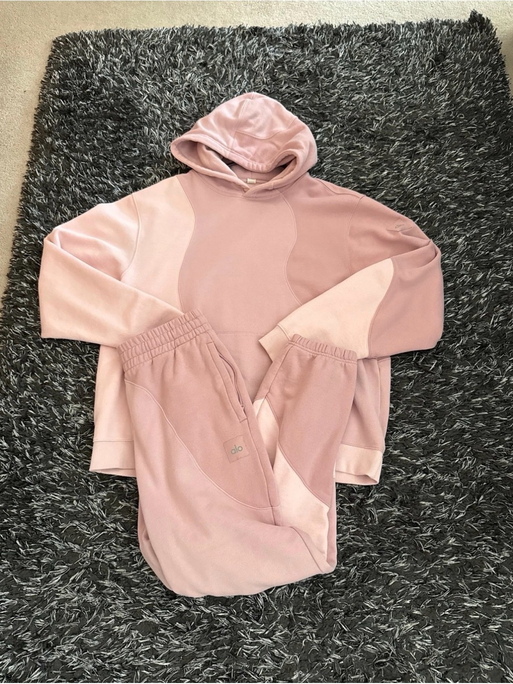 alo yoga pink tonal make waves sweat set